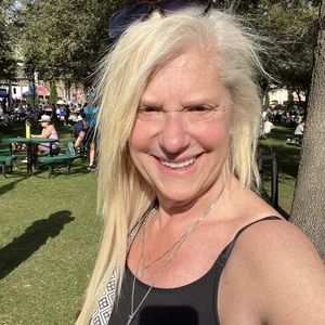 Meet your Posher, Sharon. Let’s make a deal.